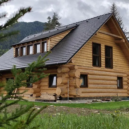 Zrub Holy Cross * Lazisko