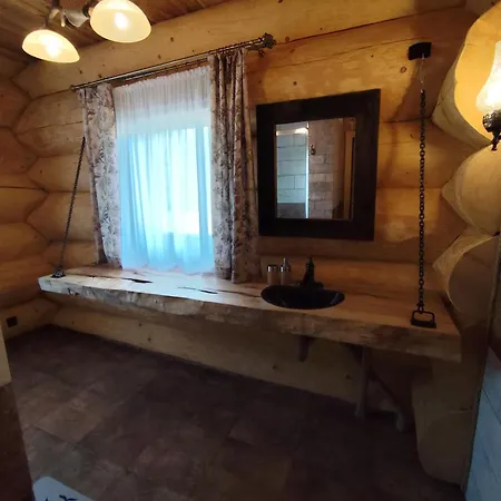 Zrub Holy Cross Ferienhaus Lazisko