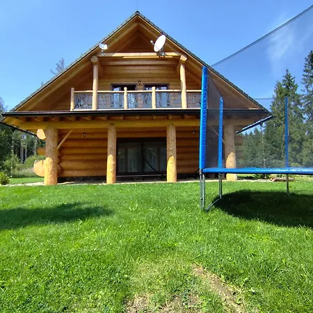 Zrub Holy Cross בית נופש Lazisko