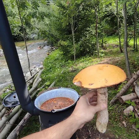 Zrub Holy Cross Ferienhaus Lazisko